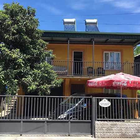 Suliko Guest House Batumi Exterior foto