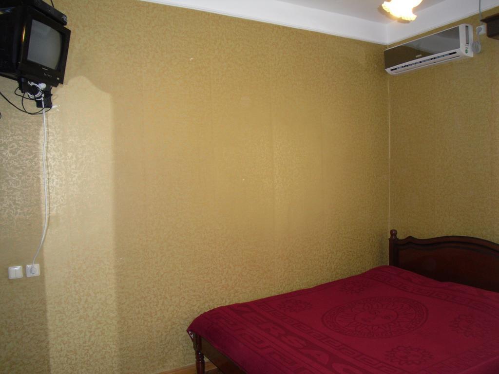 Suliko Guest House Batumi Cameră foto