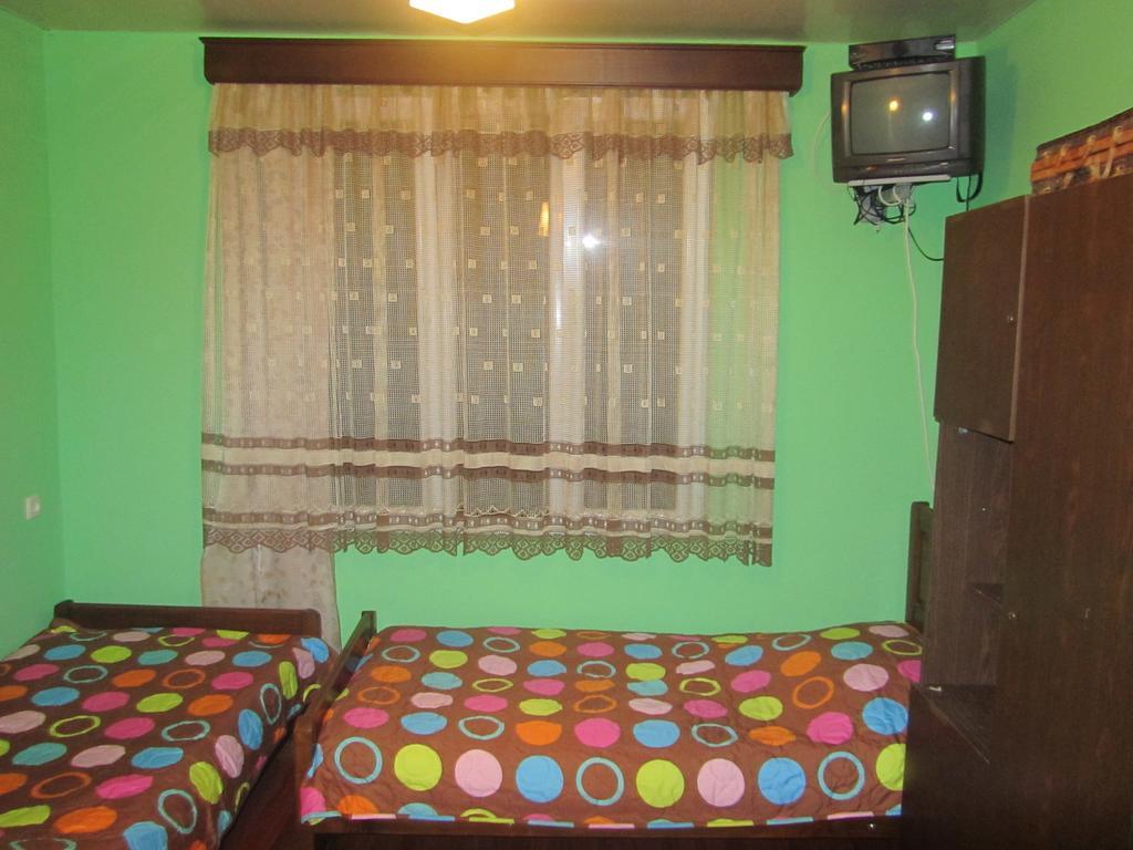 Suliko Guest House Batumi Cameră foto